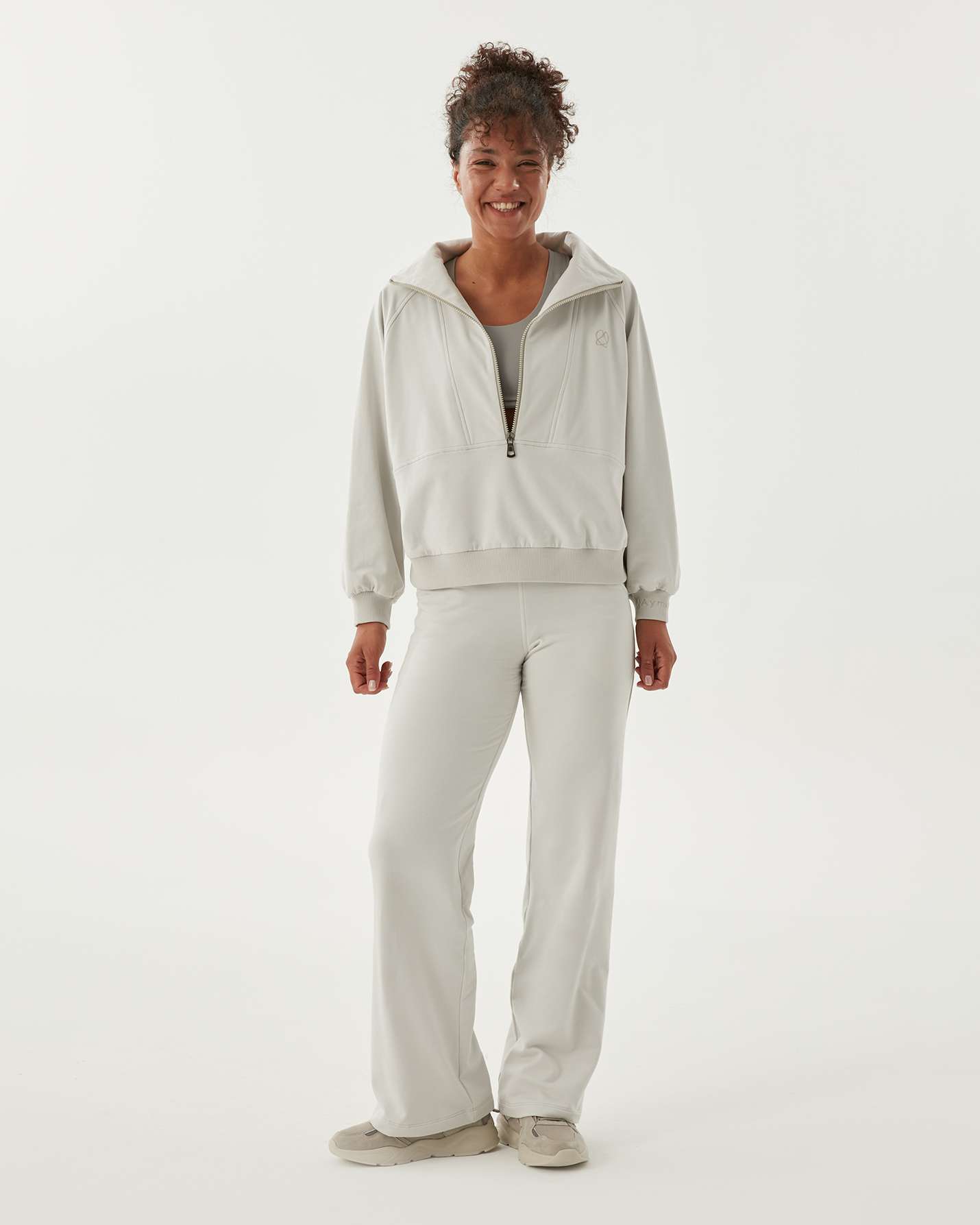 Dik Yaka Sweatshirt