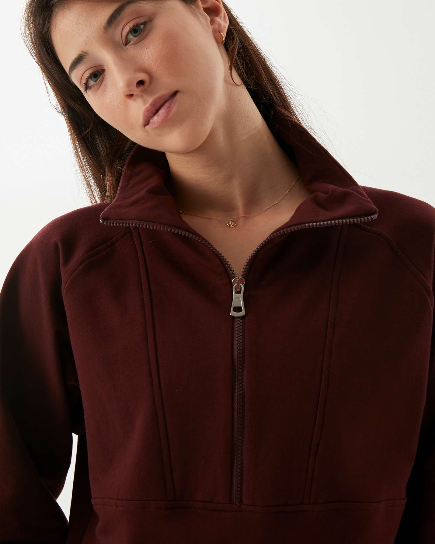 Dik Yaka Sweatshirt