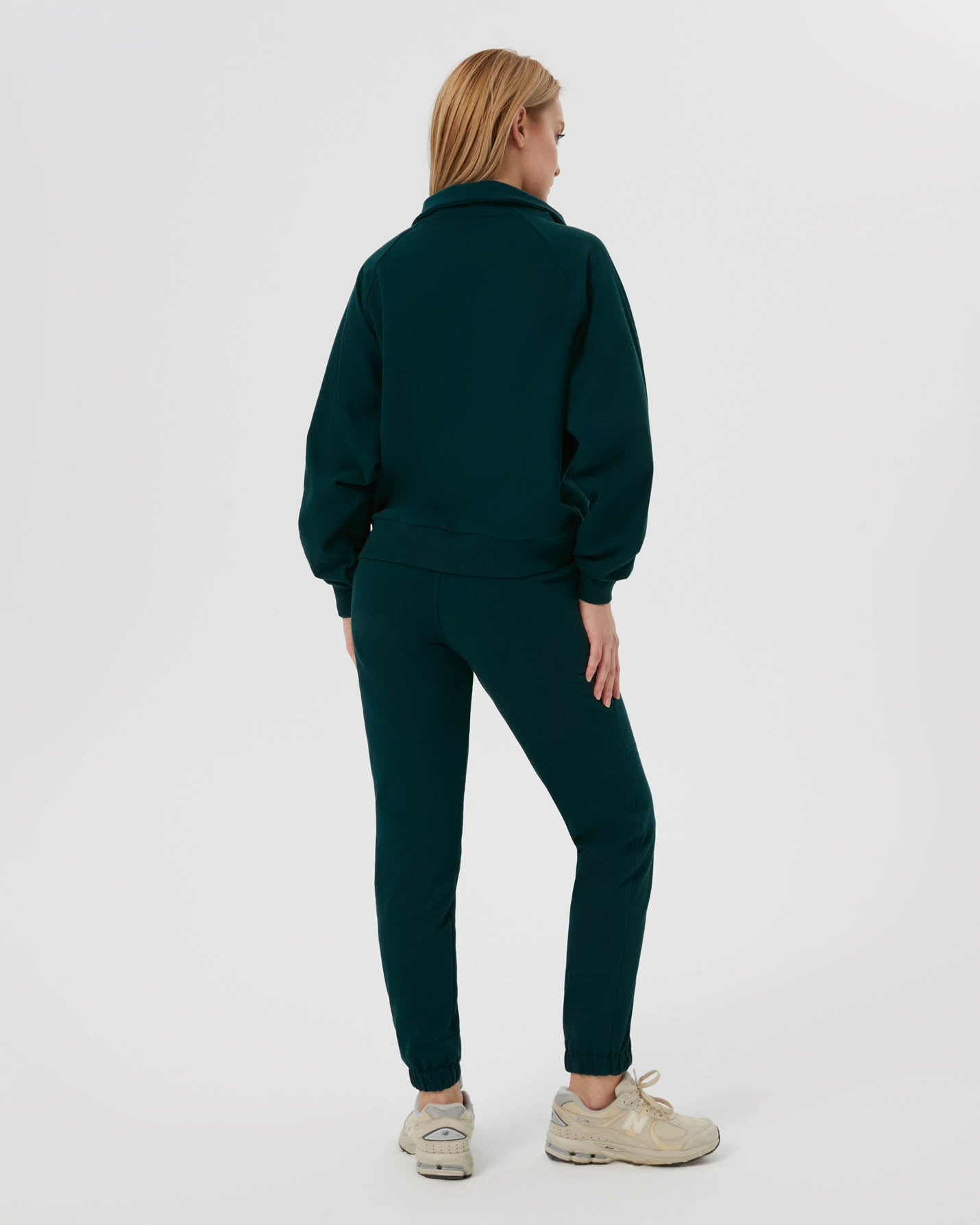 Dik Yaka Sweatshirt