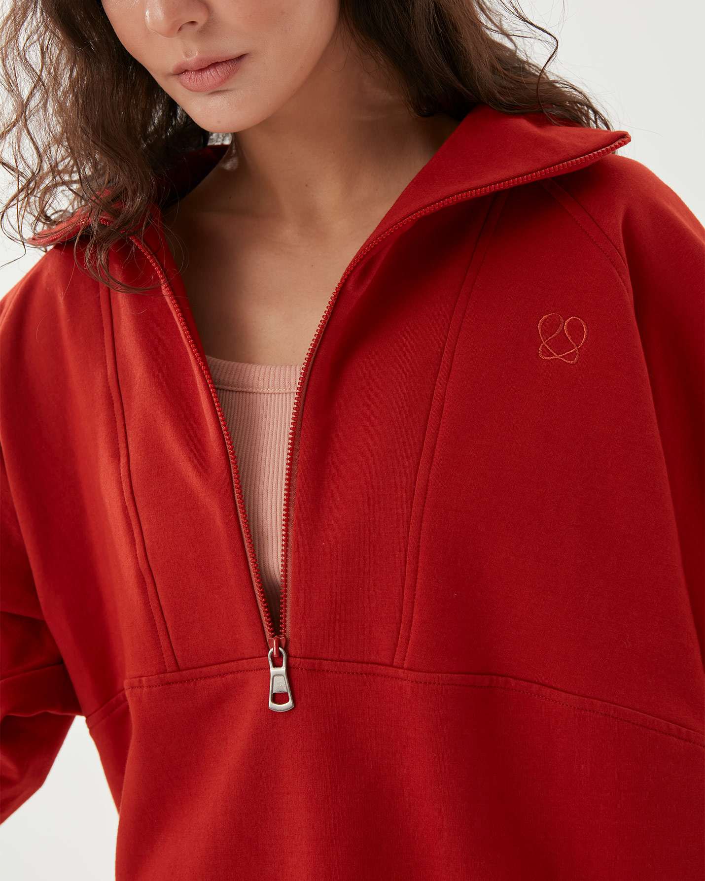 Dik Yaka Sweatshirt