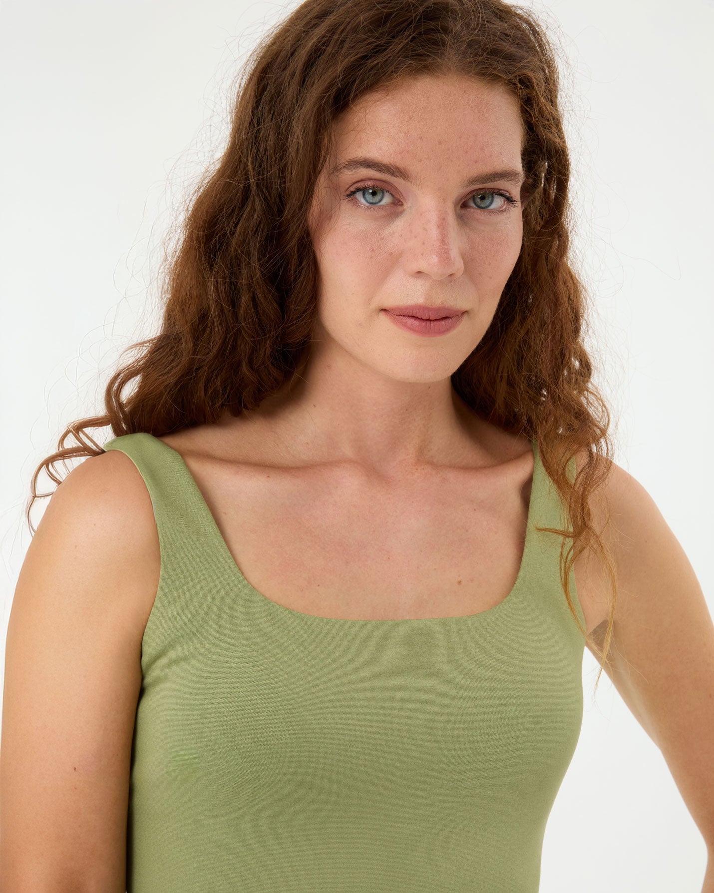 Matcha Low Back Elbise