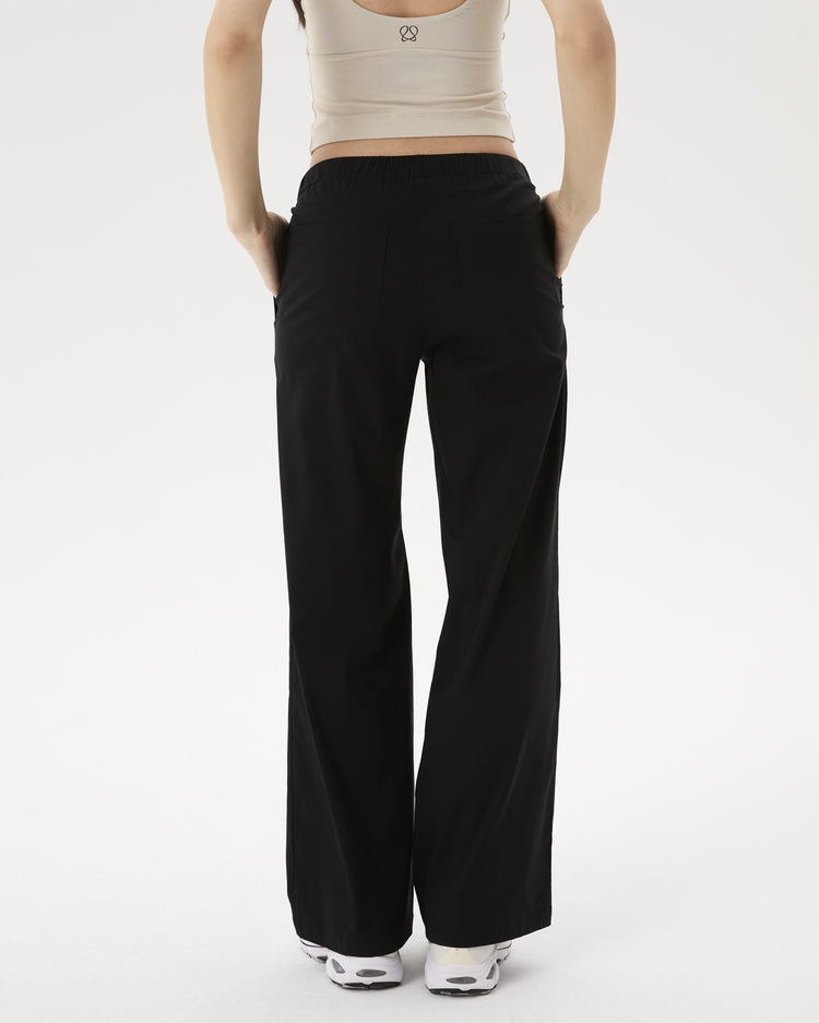 Siyah Bel Büzgülü Rahat Pantolon