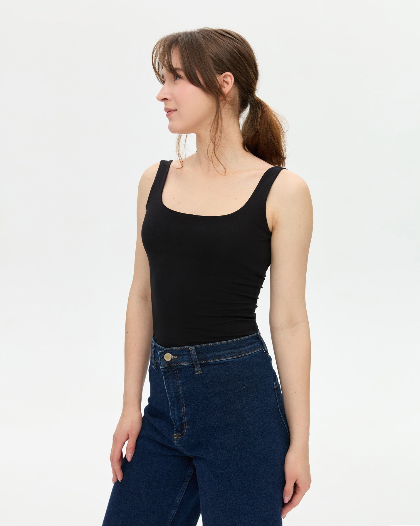 Siyah Low Back Atlet