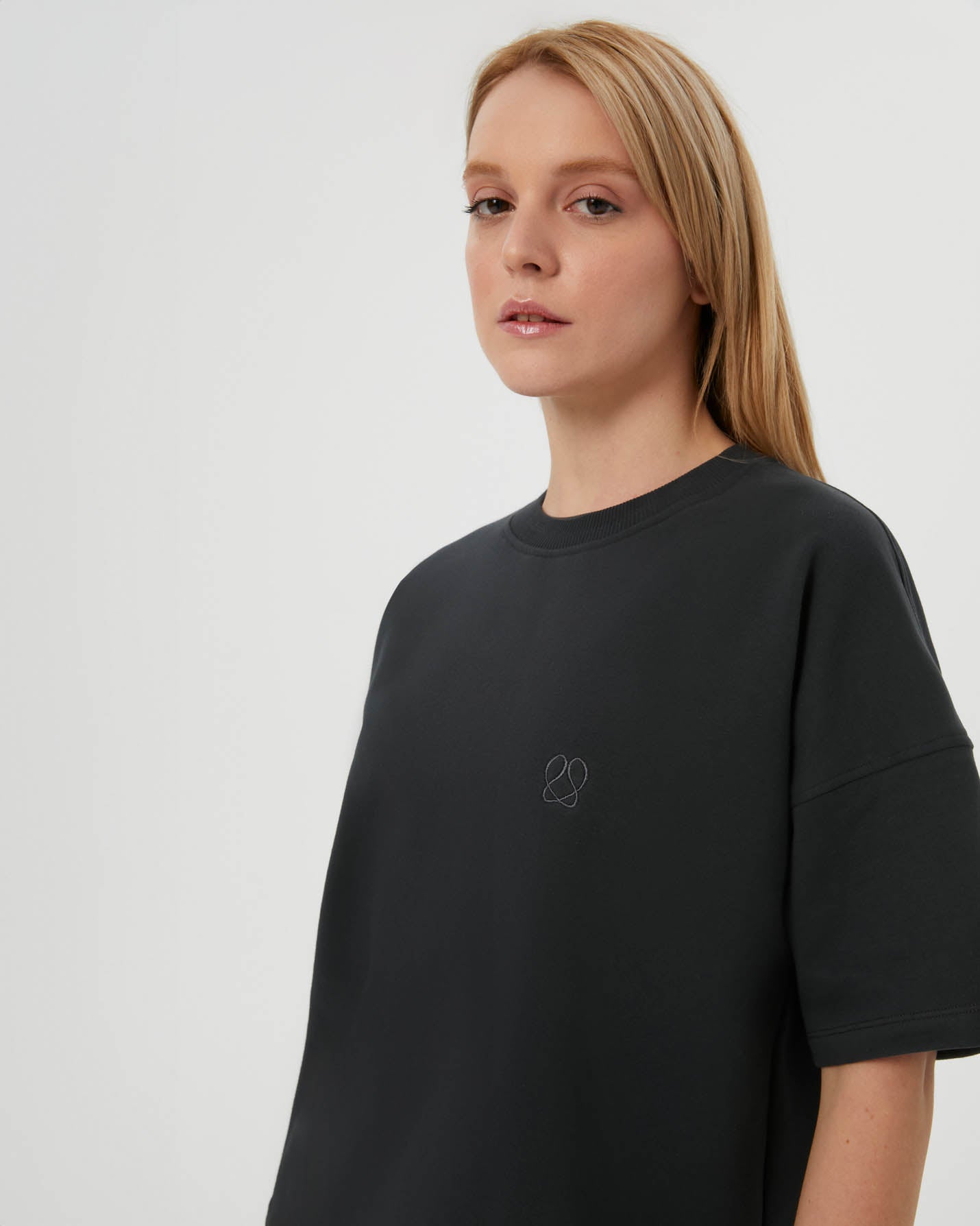 Antrasit Sweat-Tee