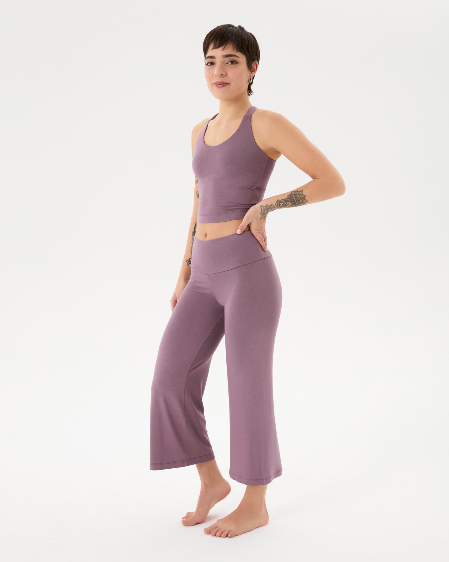 Lila Halter Half Crop Bluz