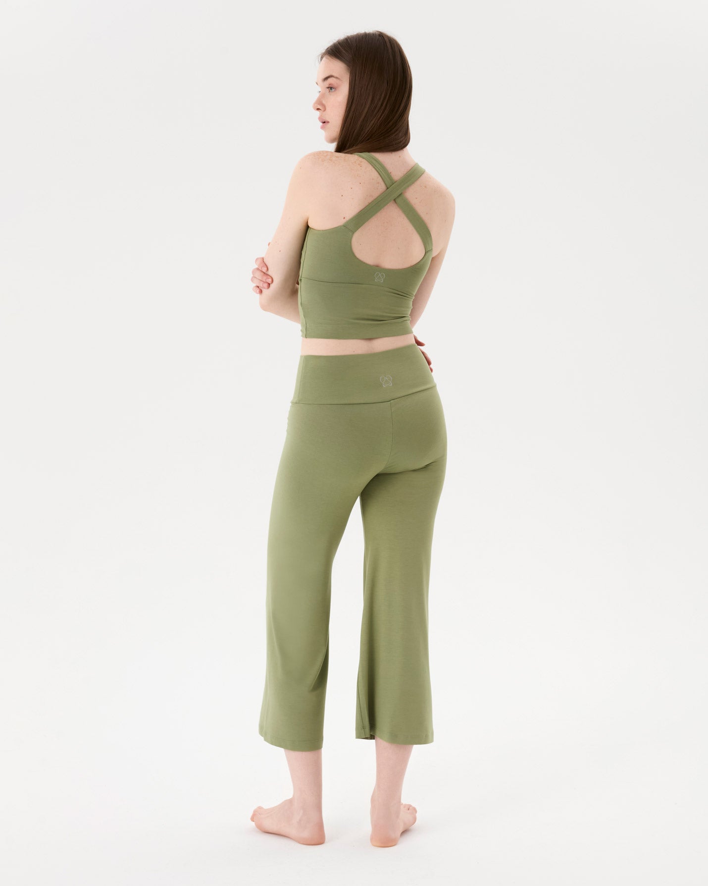 Matcha Halter Half Crop Bluz