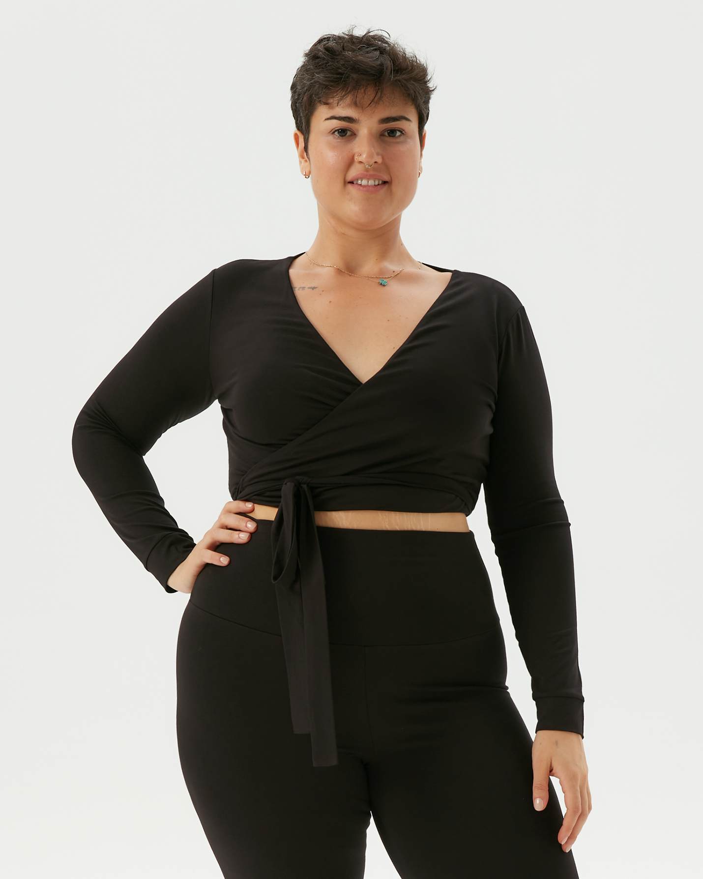 Siyah Anvelop Wrap Crop