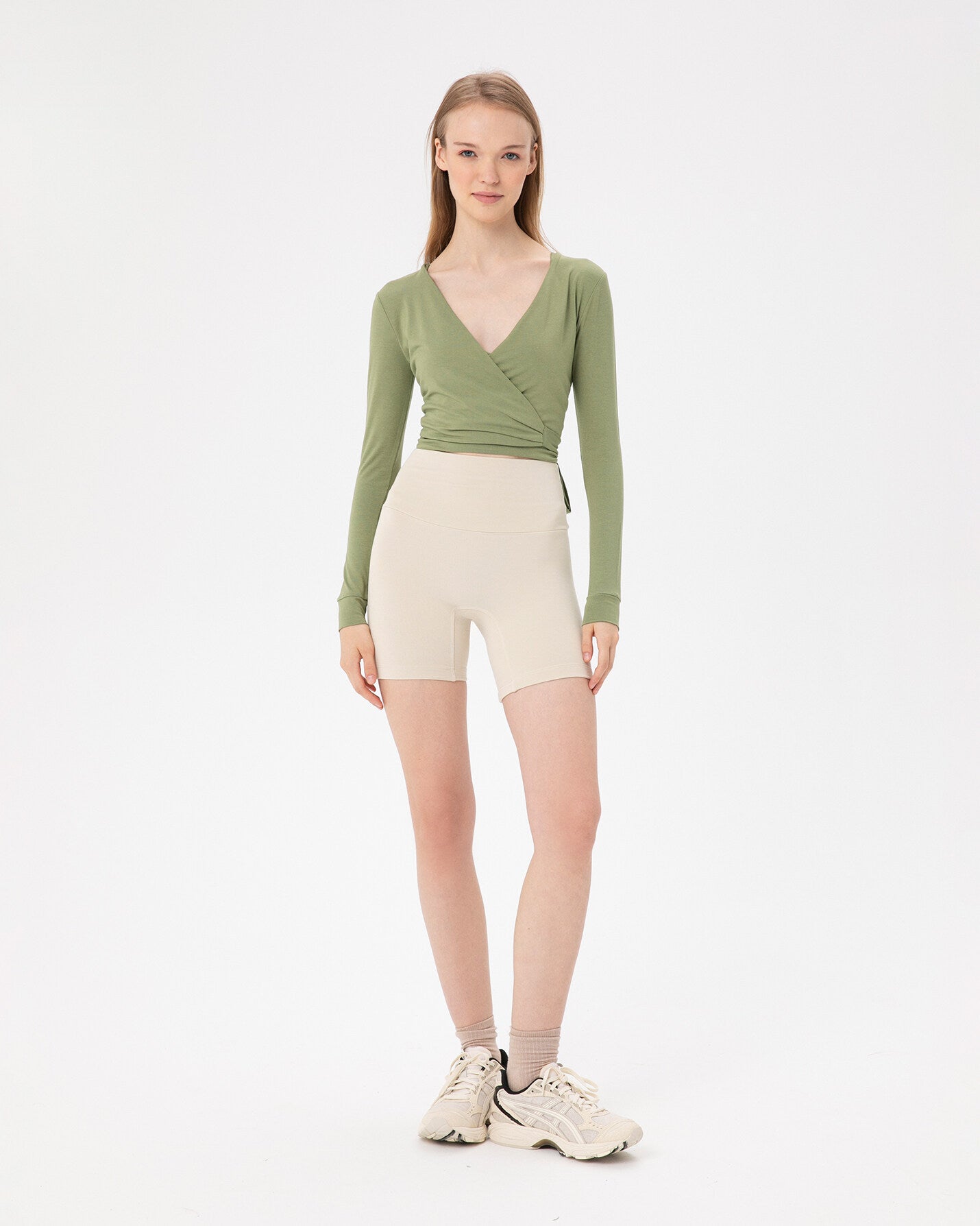 Matcha Anvelop Wrap Crop