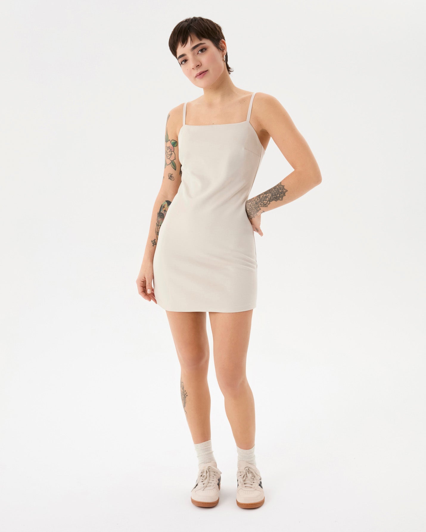 Krema Askılı Mini Elbise