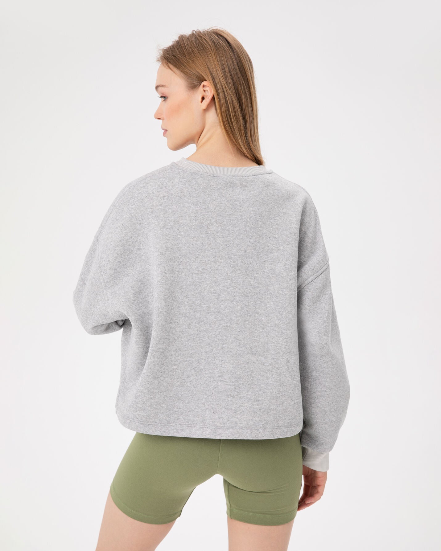 Gri Melanj Basic EasySize Sweatshirt