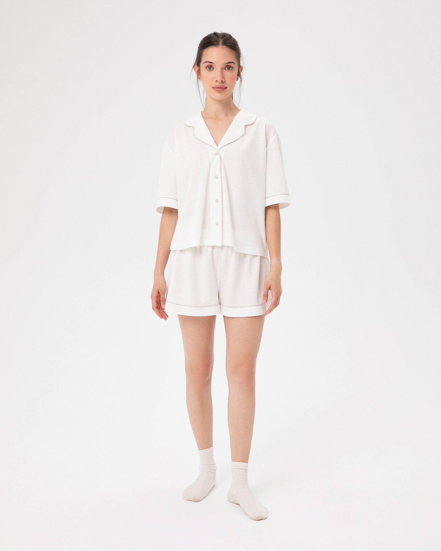 Ekru Biyeli Pijama Şort