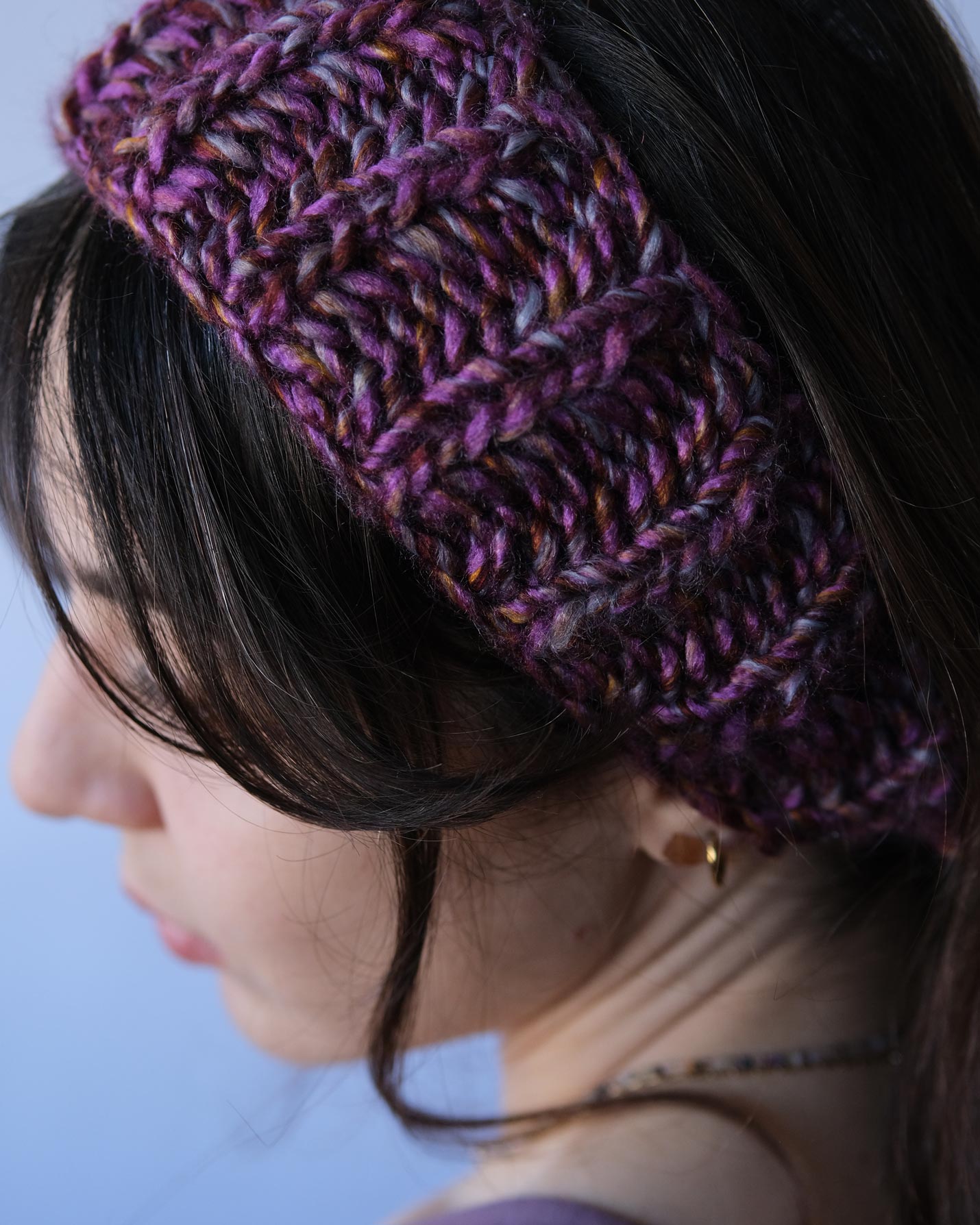 Frambuaz El Örgüsü Saç Bandı