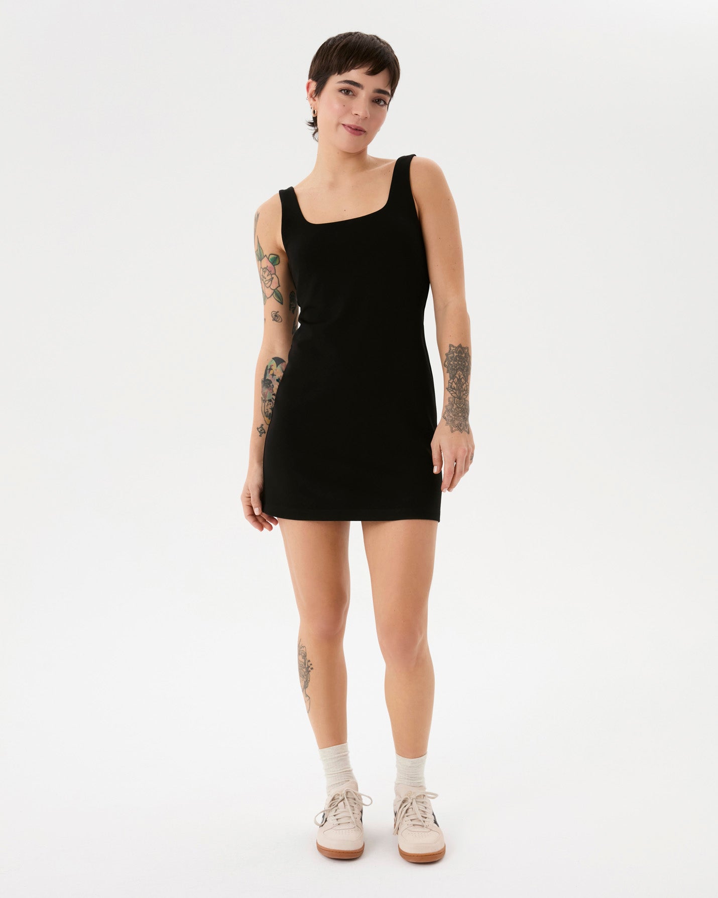 Siyah Low Back Elbise