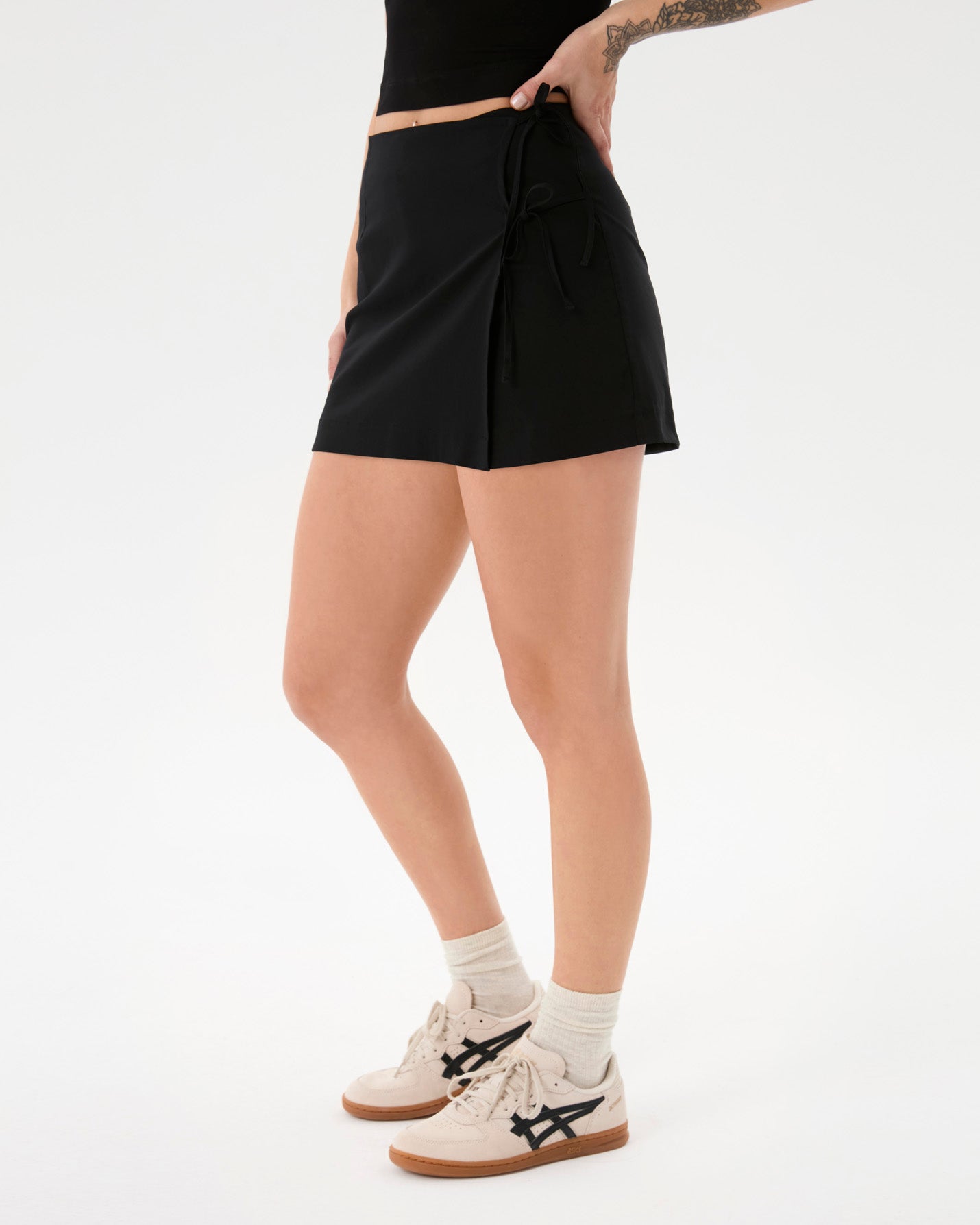 Siyah Anvelop Şort Etek