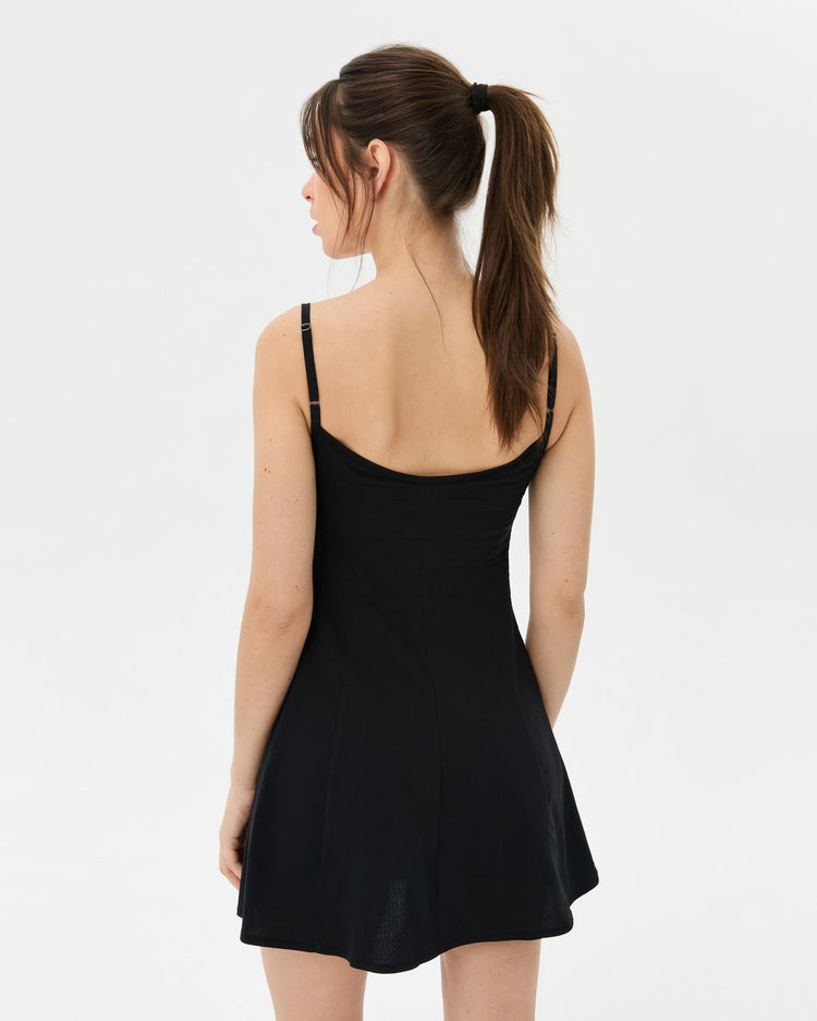 Siyah Tulumlu Spor Elbise