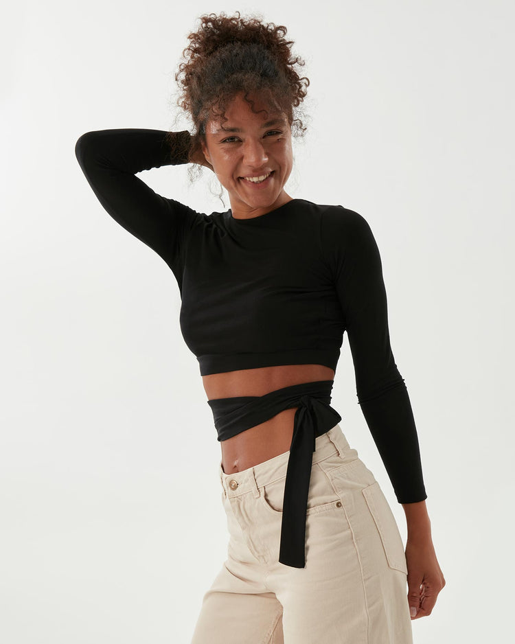 Siyah Uzun Kollu Sırt Pencereli Bluz