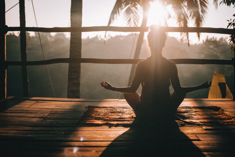 Güne Enerji İle Başlamanız İçin En İyi Yoga Hareketleri