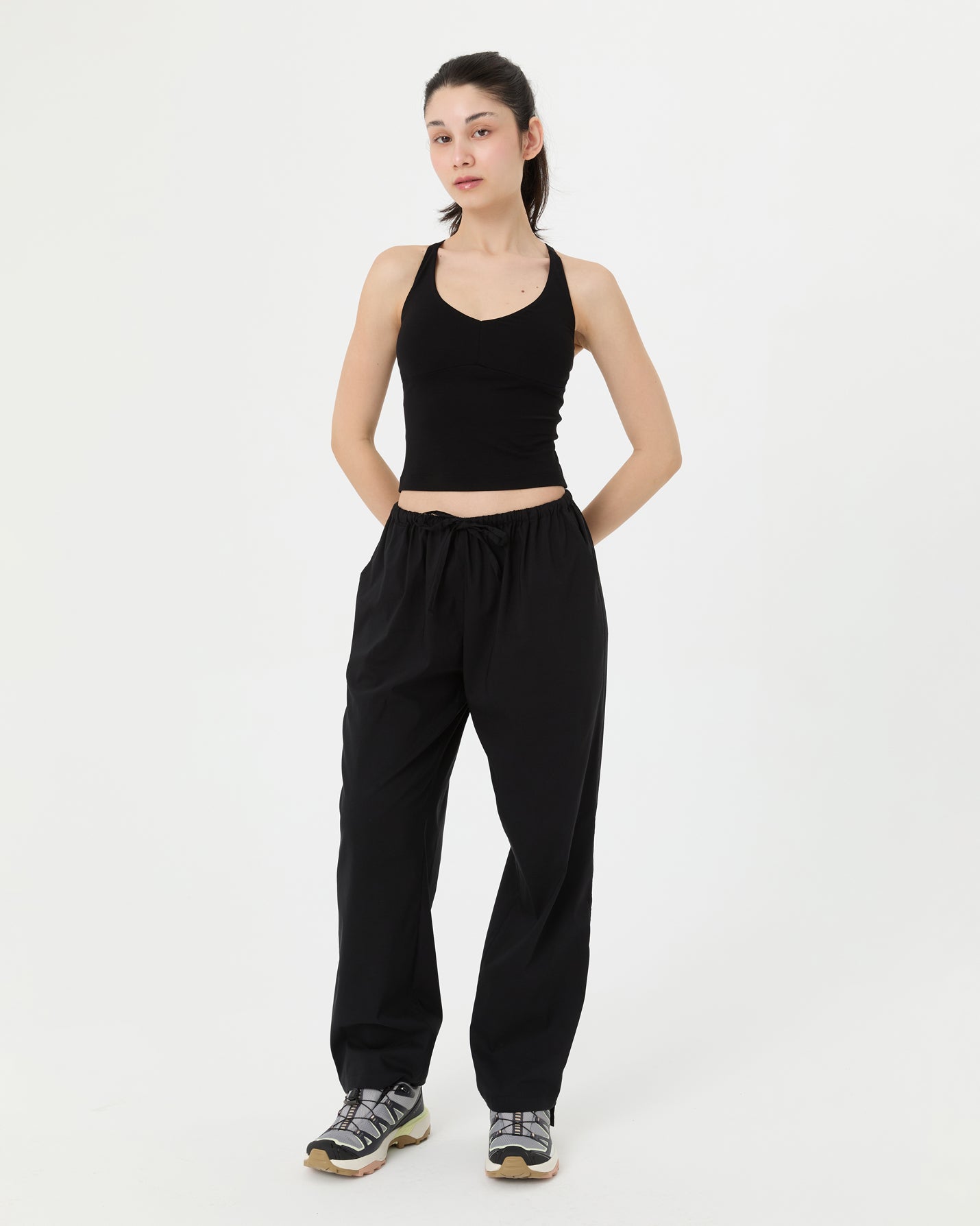 Siyah V Yaka Longline Bralet