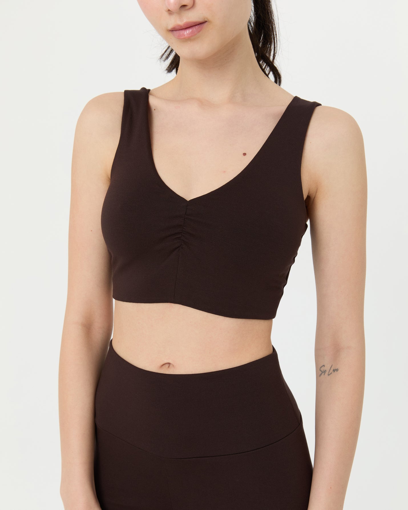 Kahverengi Büzgülü V Yaka Yoga Bra