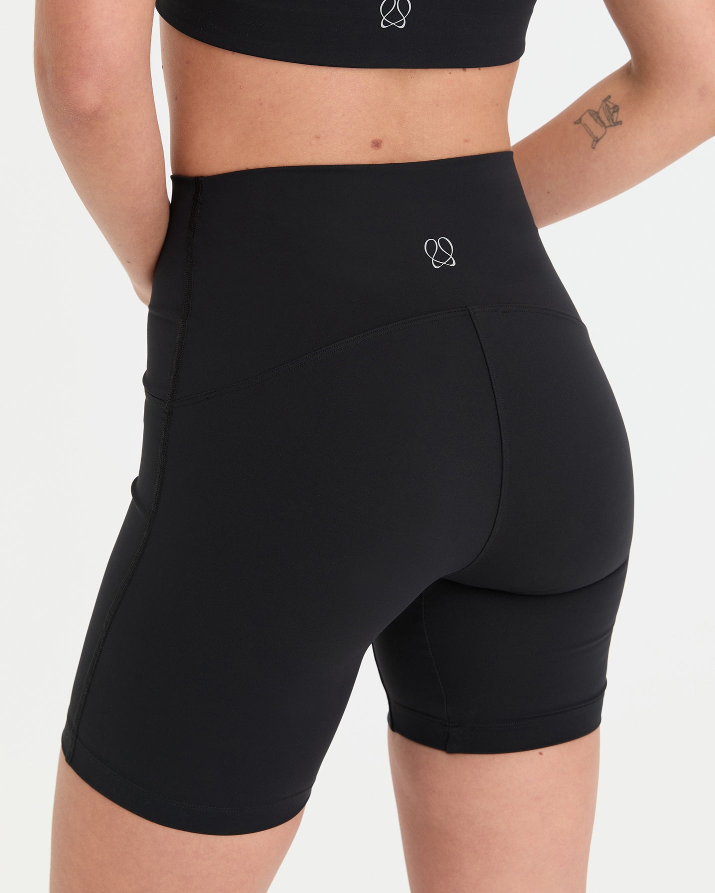 Siyah Motion Biker Şort