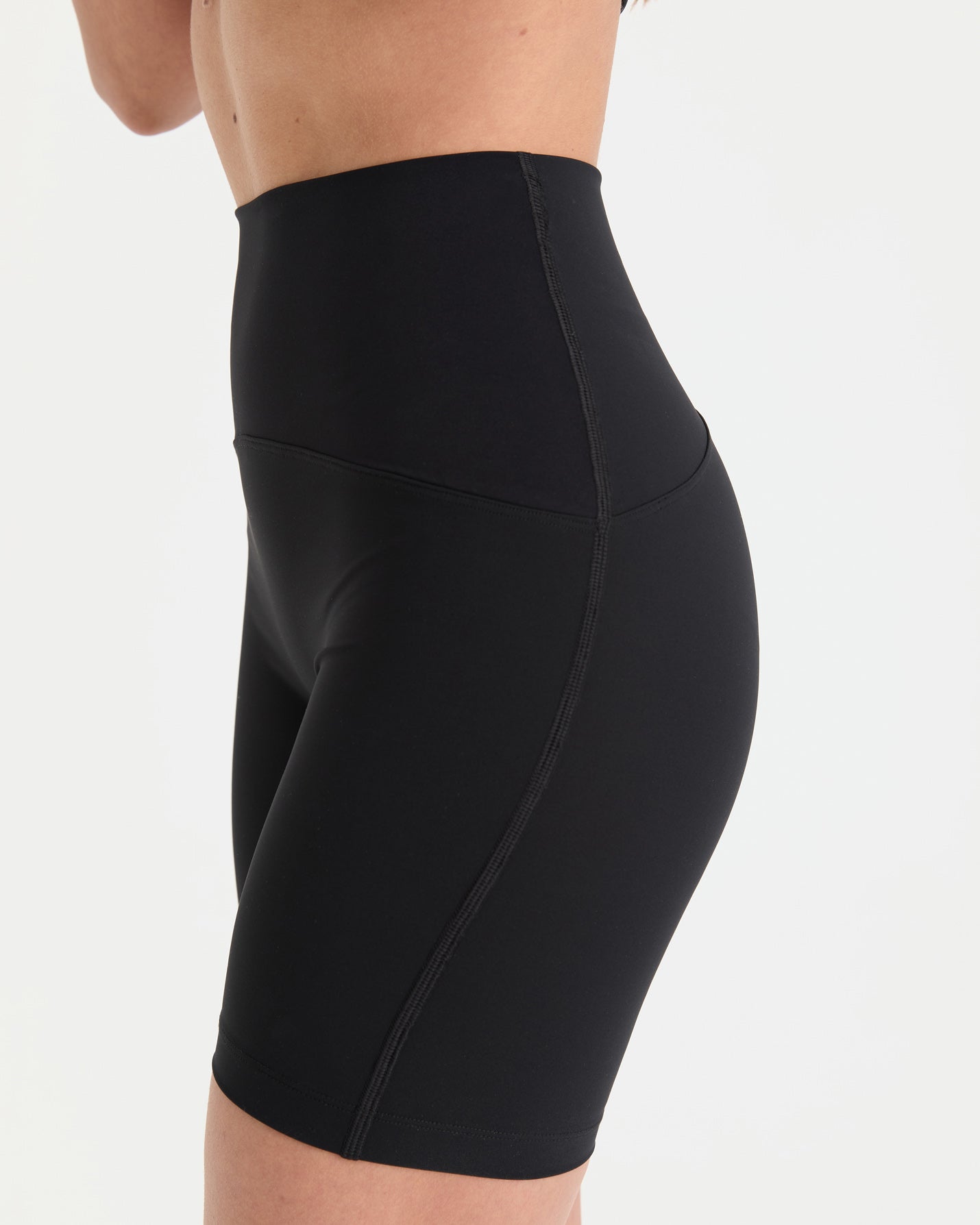 Siyah Motion Biker Şort