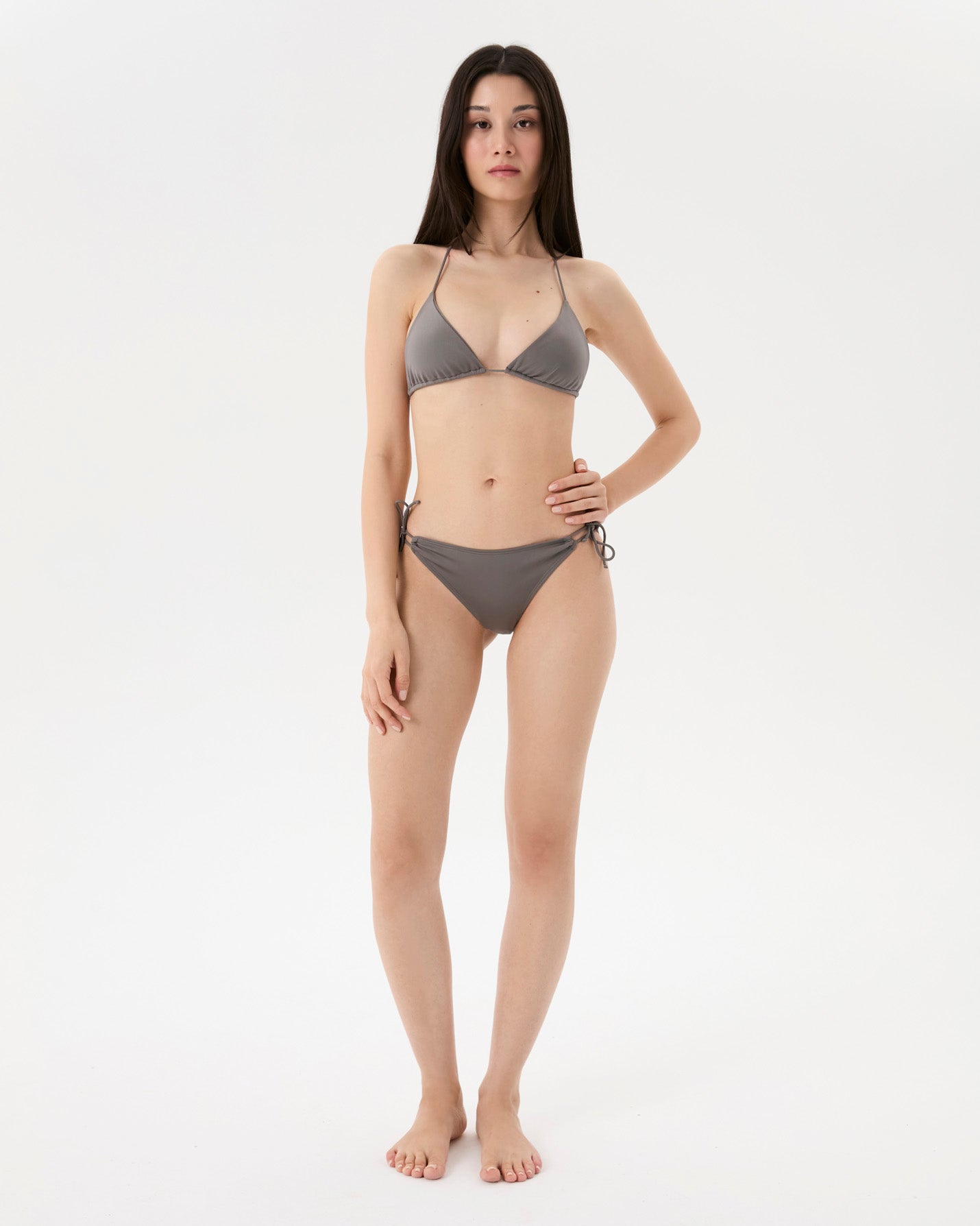 Gümüş İpli Üçgen Bikini Takım
