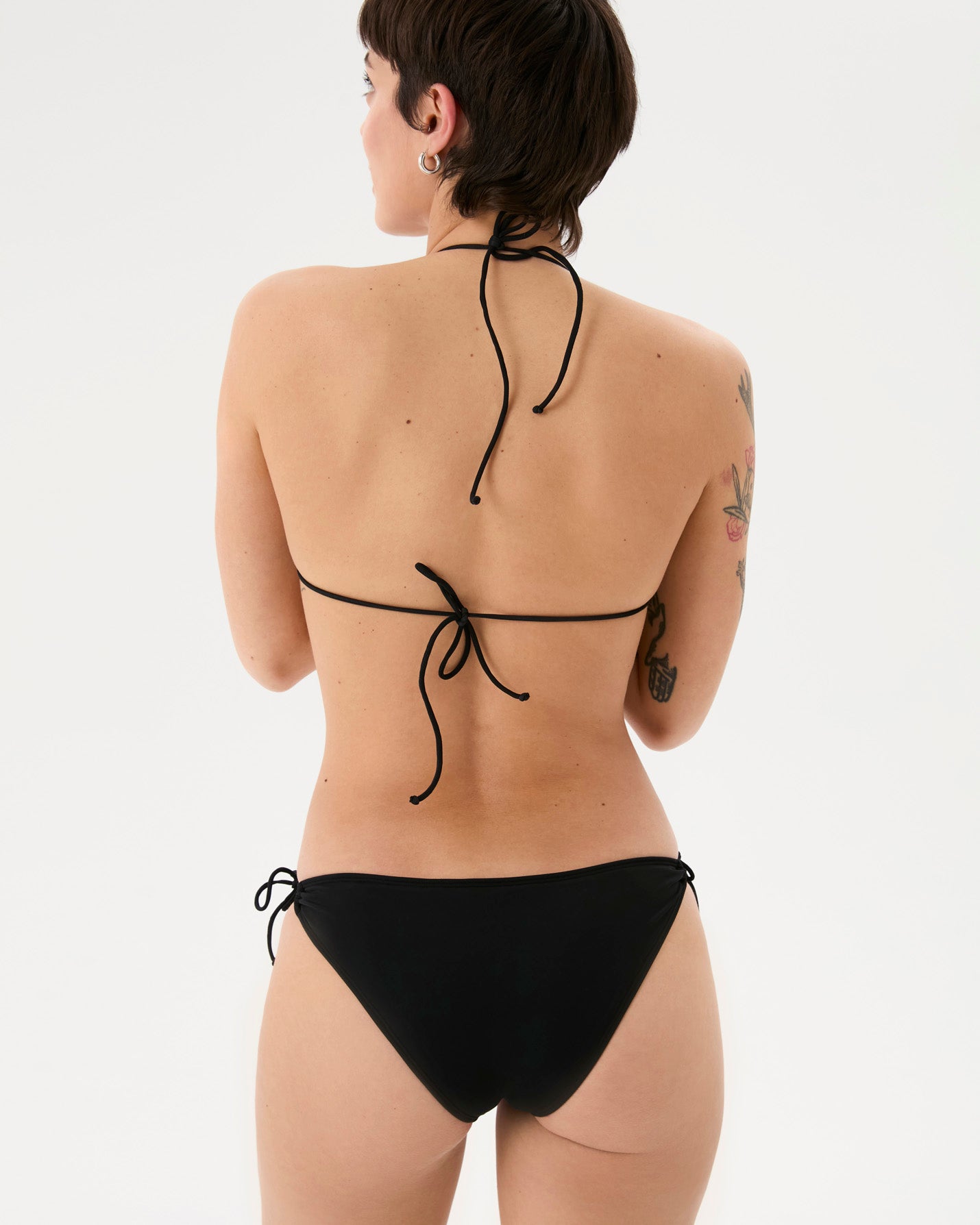 Siyah İpli Üçgen Bikini Takım