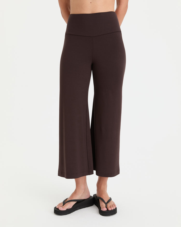 Kahverengi Kapri Flow Şortlu Pantolon