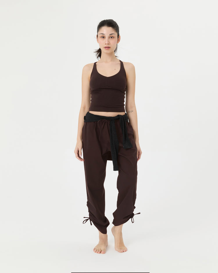 Kahverengi Paça Büzgülü Rahat Pantolon