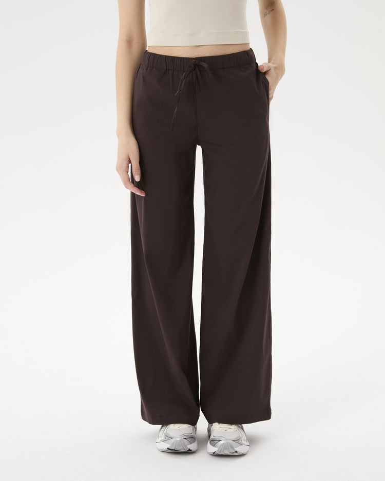 Kahverengi Bel Büzgülü Rahat Pantolon