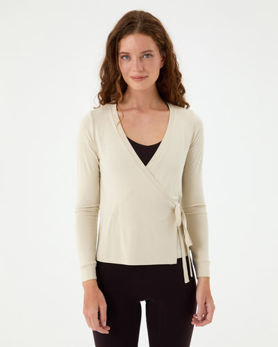 Krema Anvelop Bağlamalı Bluz