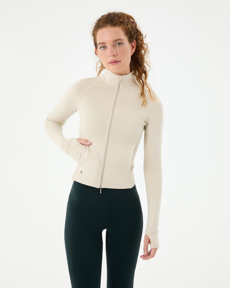 Krema Dar Fit Spor Üst