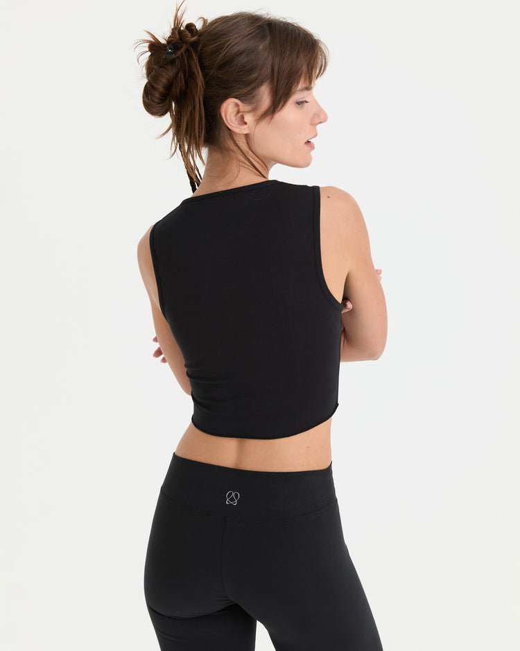 Siyah V Yaka Yandan Büzgülü Bluz