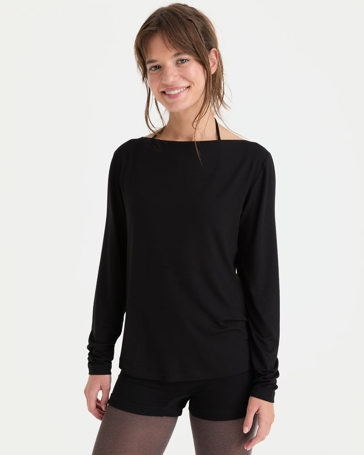 Siyah Kayık Yaka Uzun Kollu Bluz