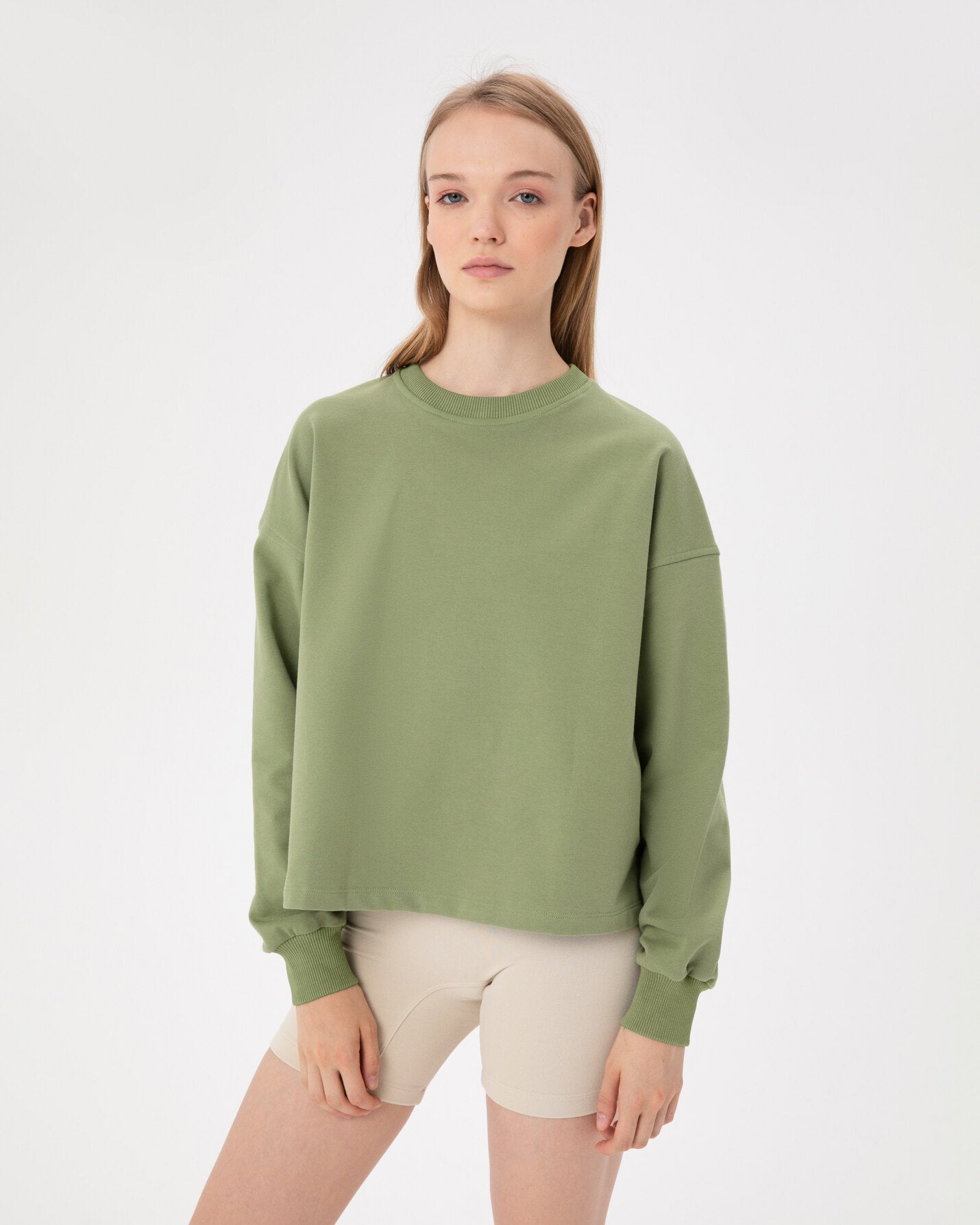 Matcha Basic EasySize Sweatshirt