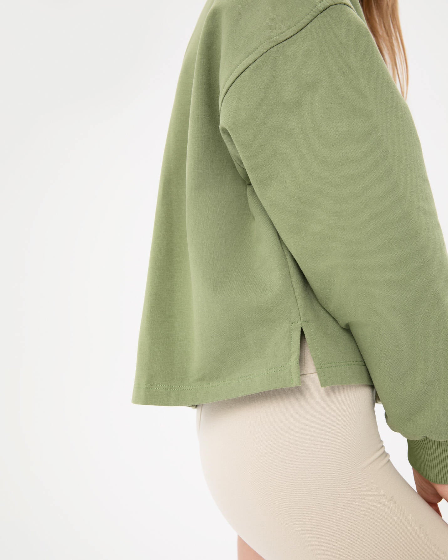 Matcha Basic EasySize Sweatshirt