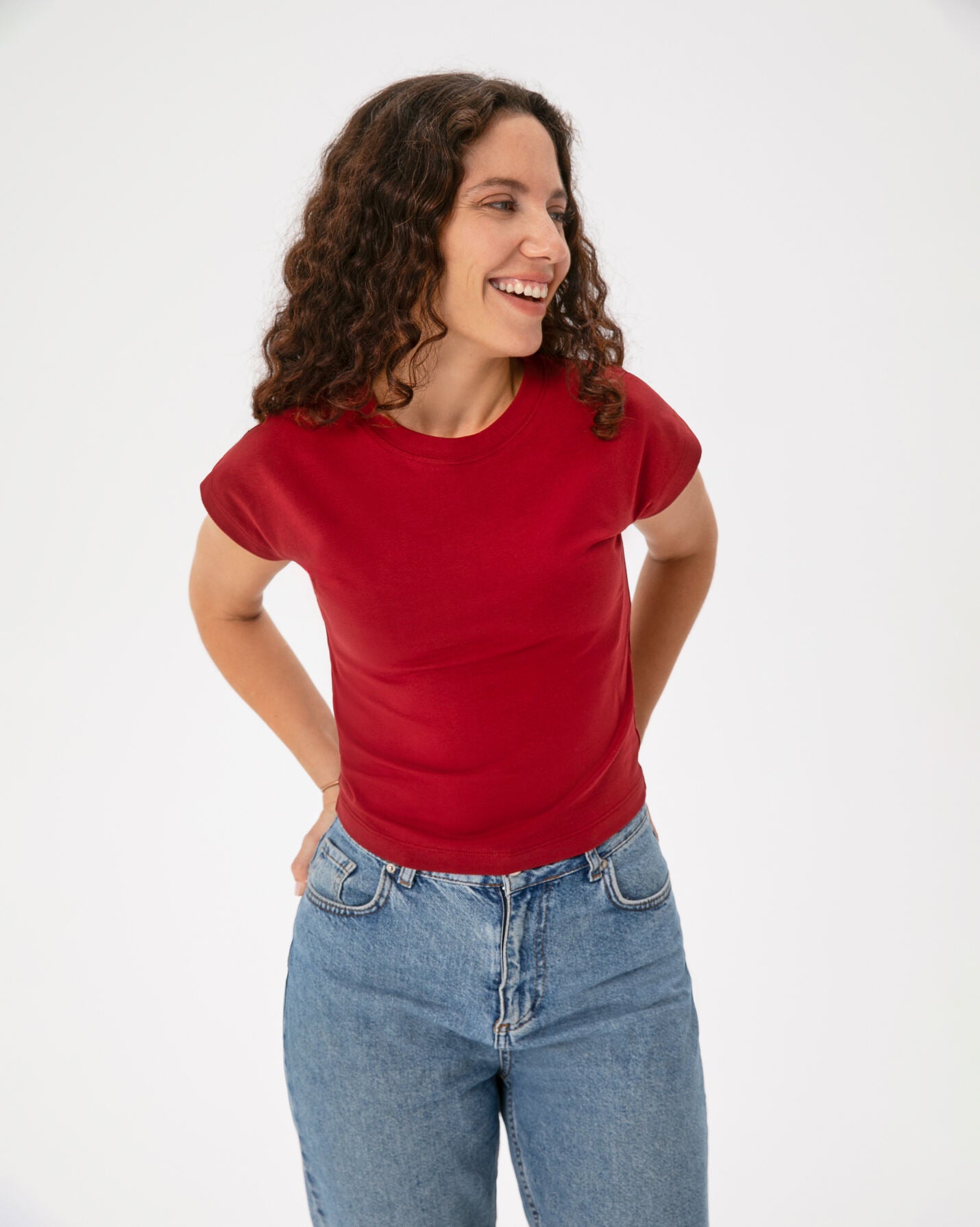 Sangria Basic Half Crop T-shirt