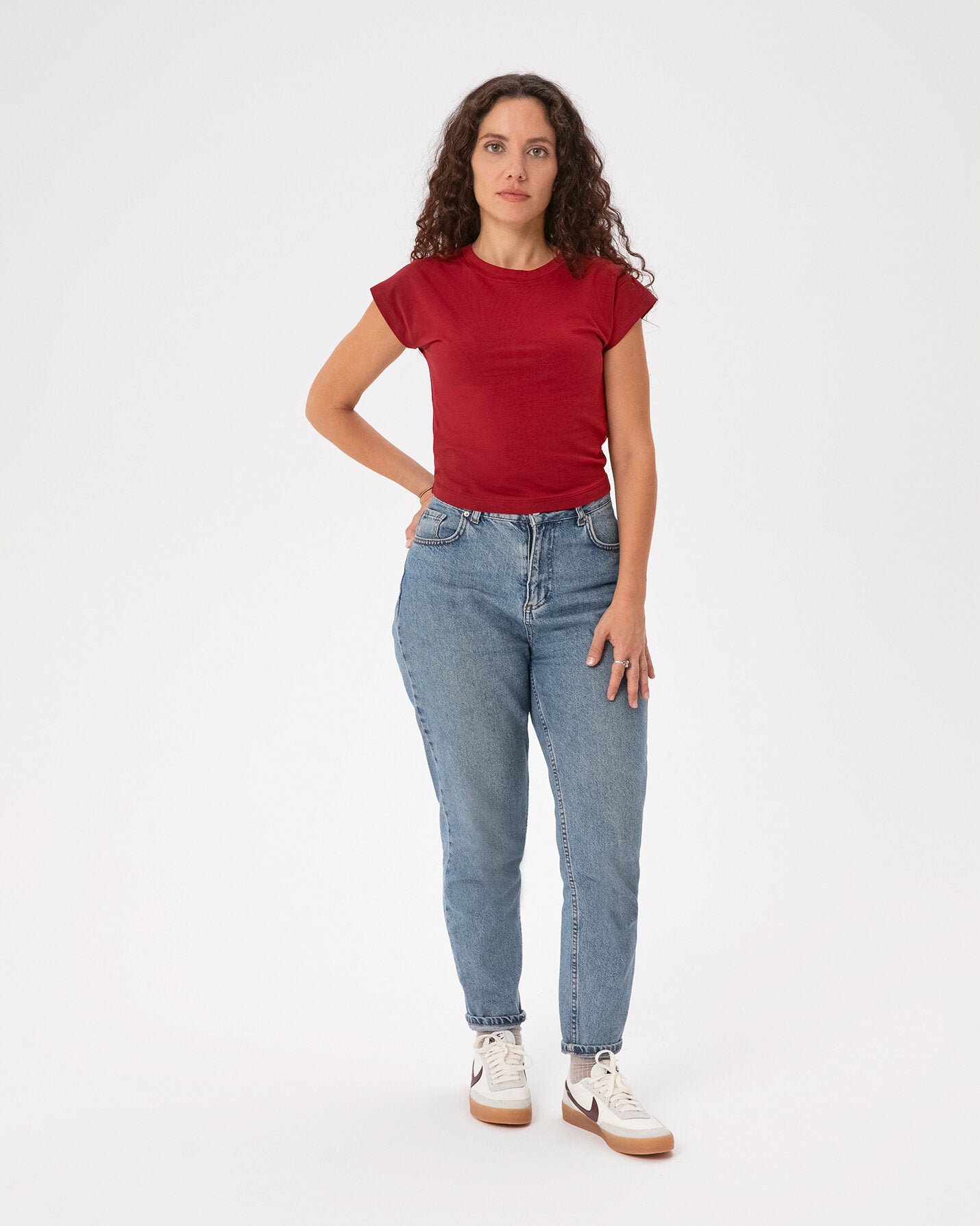 Sangria Basic Half Crop T-shirt