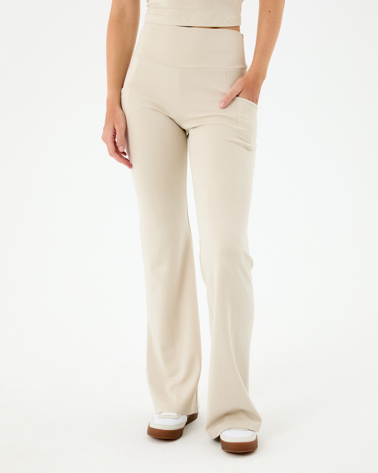 Krema Cepli Flare Pantolon