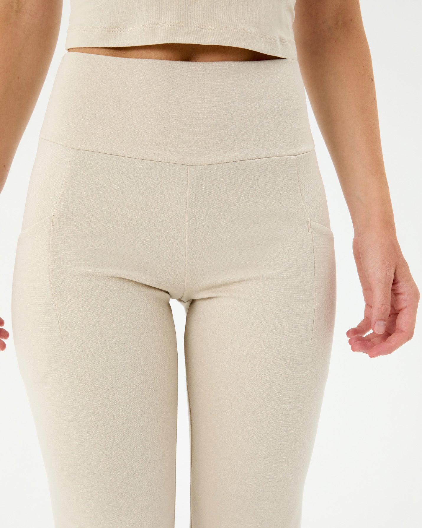 Krema Cepli Flare Pantolon