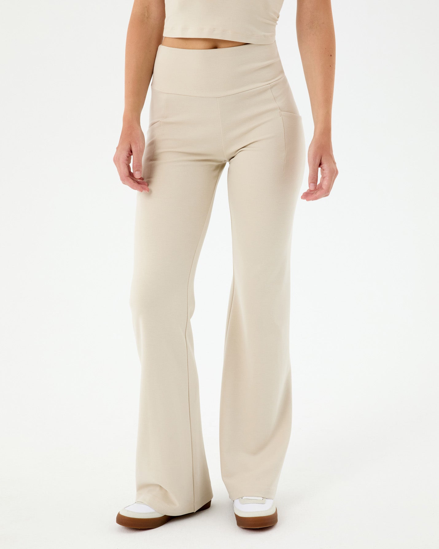 Krema Cepli Flare Pantolon