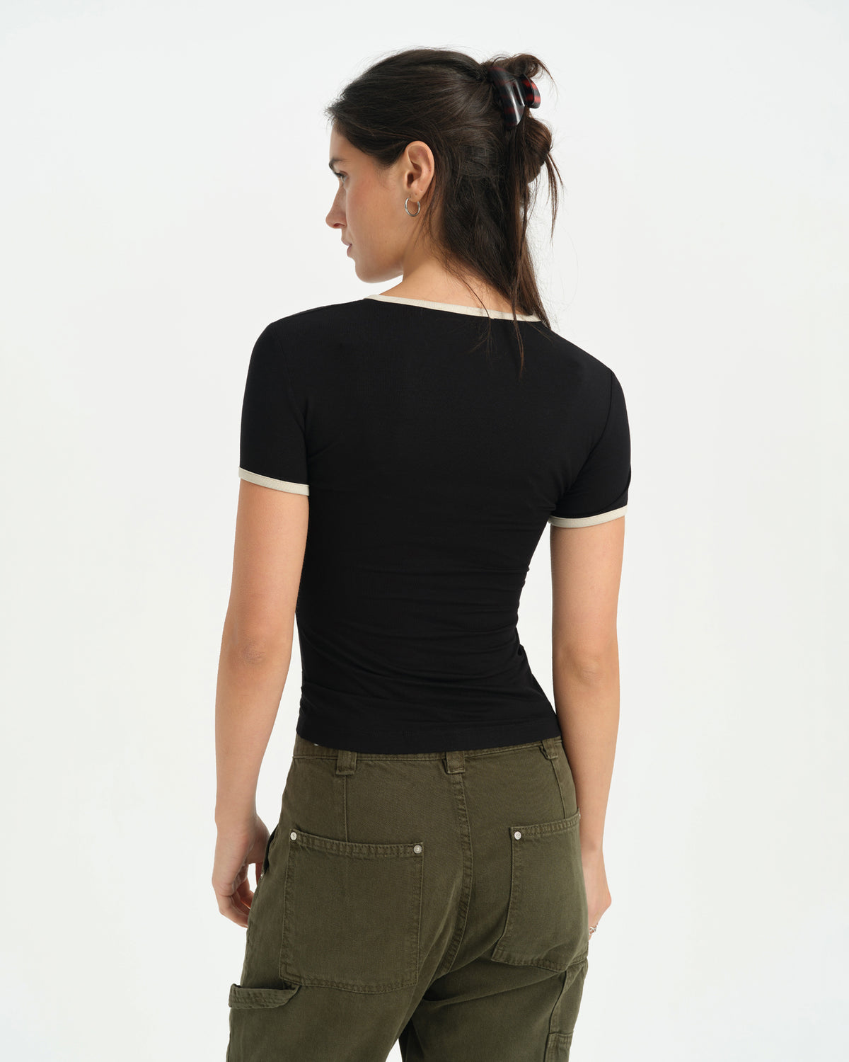 Siyah Kontrast Biyeli T-Shirt