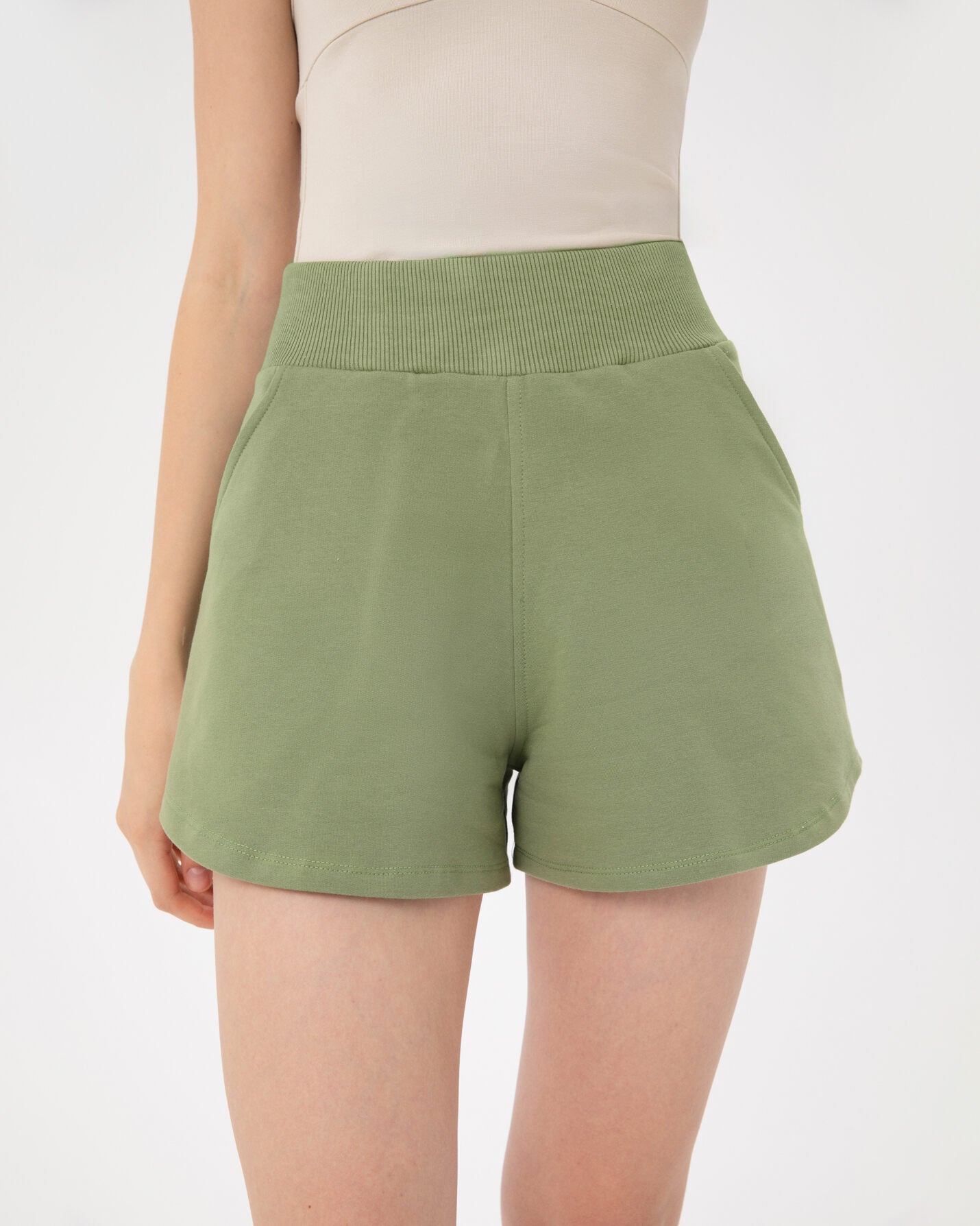 Matcha Sweatshort